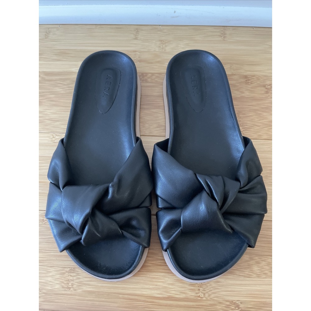 Aera 40 10 Black Vegan Leather Knot Flats Slides